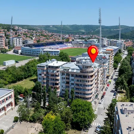 Yono - Spacious 2-bedroom Near Center & Stadium