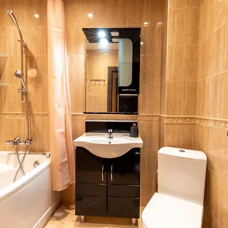 Yono - Spacious 2-bedroom Near Center & Stadium